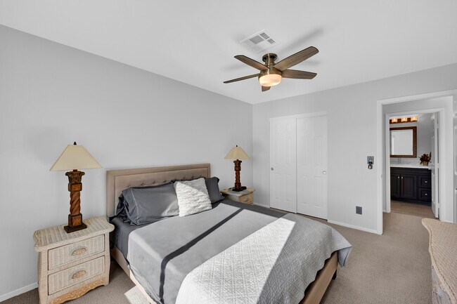 Building Photo - 2533 Seascape Dr