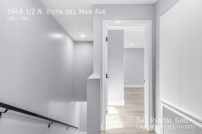 Building Photo - 1949 1/2 N. Vista del Mar Ave-