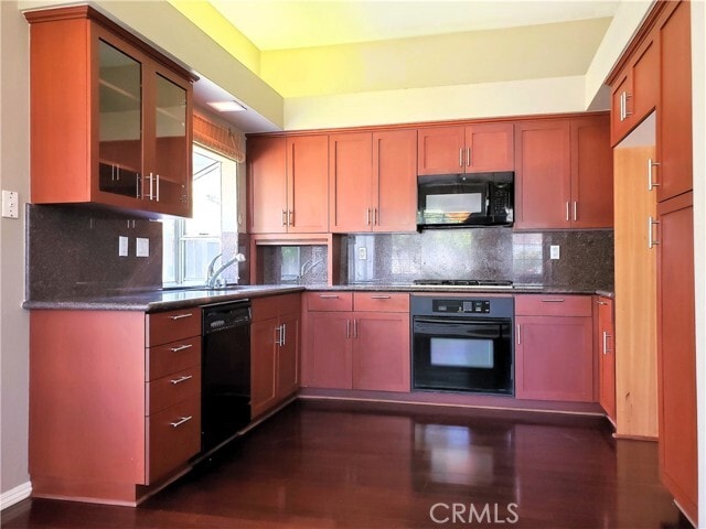 Building Photo - 2803 Ravenwood Ct