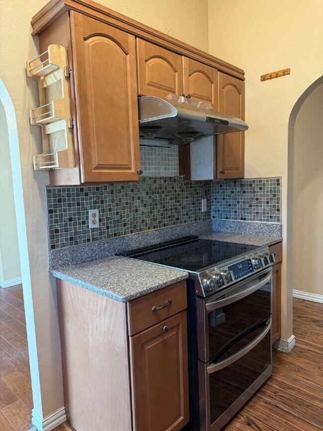 Building Photo - 3245 Nederland Ln