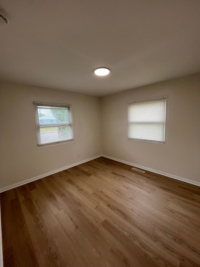 Building Photo - Newly Renovated 3-Bedroom Single Family Home