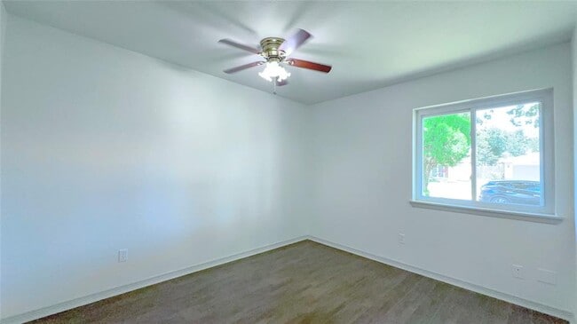 Building Photo - 7403 Breccia Dr