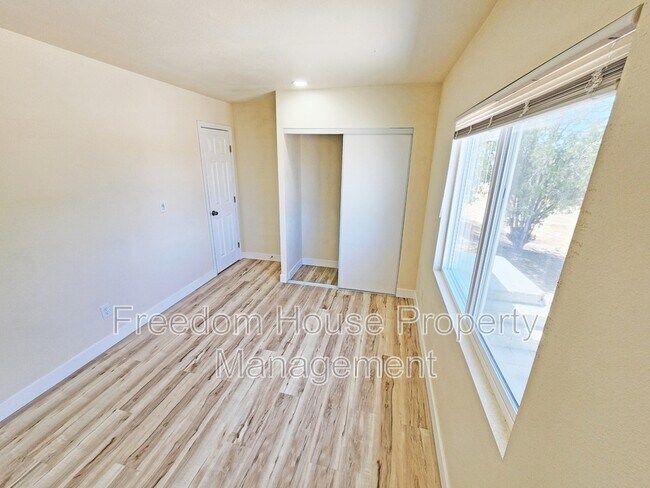 Building Photo - 7701 S Arabian Way