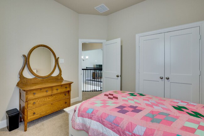 Building Photo - 12718 Mdw Gln Trl
