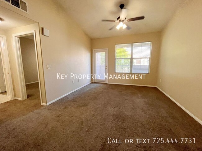 Building Photo - 2 BED 2 BATH CONDO IN GATED COMMUNITY NEAR...