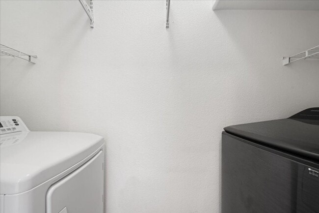 Building Photo - Elegant 3 Bedroom Home with Gourmet Kitchen, Office, & Landscaped Backyard