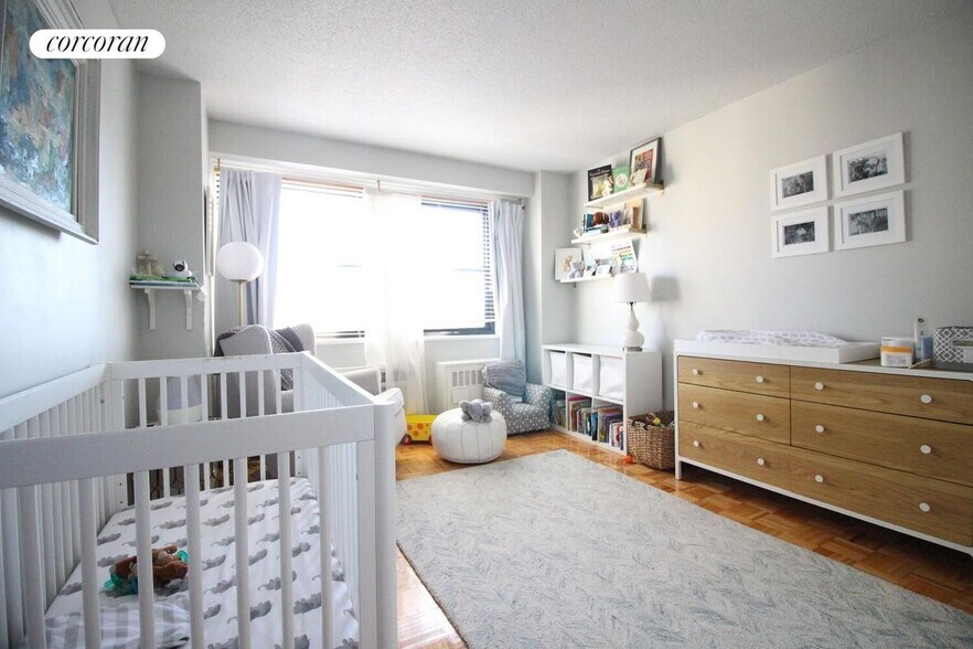 Building Photo - 401 Second Avenue 7D