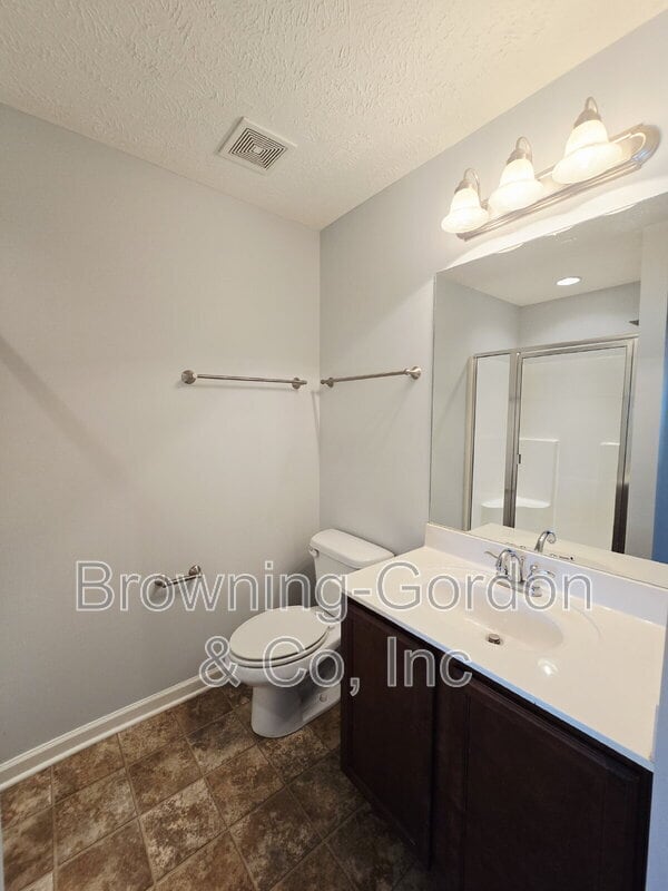Building Photo - 1551 Sprucedale Dr