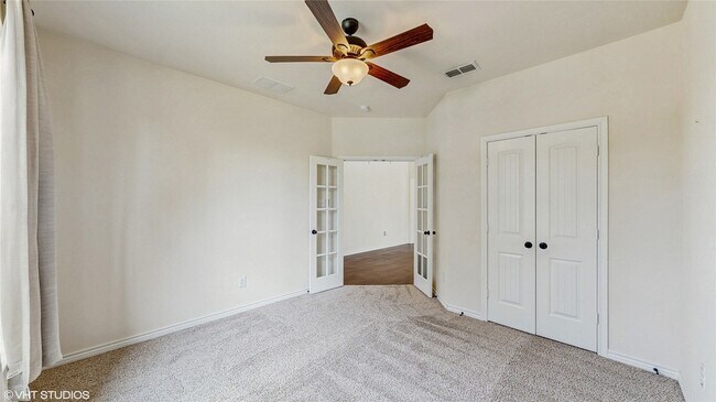 Building Photo - 721 Lake Pleasant Rd