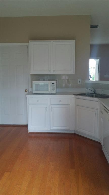 Building Photo - 3040 Oxwell Dr NW