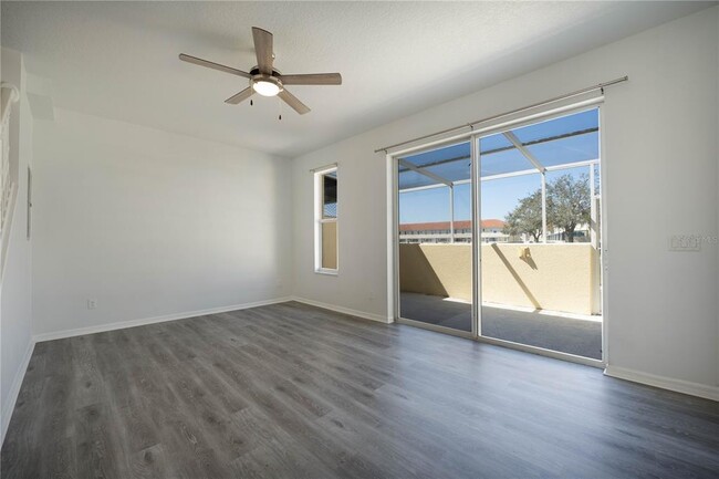 Building Photo - 1241 S Beach Cir