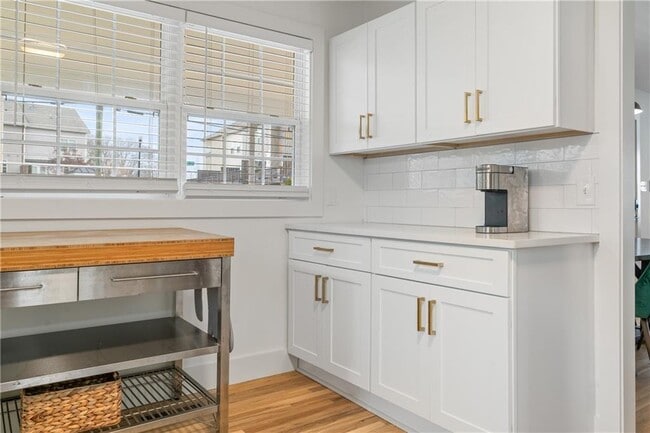 Building Photo - 2790 Sardis St