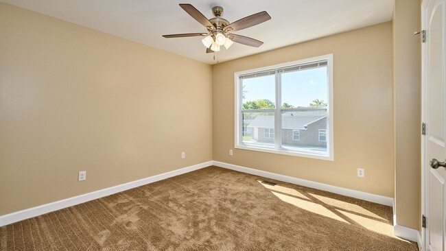 Building Photo - Now Showing: 2BR, 1 1/2BA townhome. (Do no...
