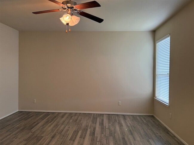 Building Photo - 313 Cherry Spring Dr
