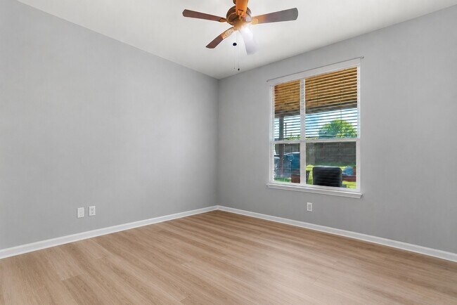 Building Photo - 6638 Autumn Sunset Ln