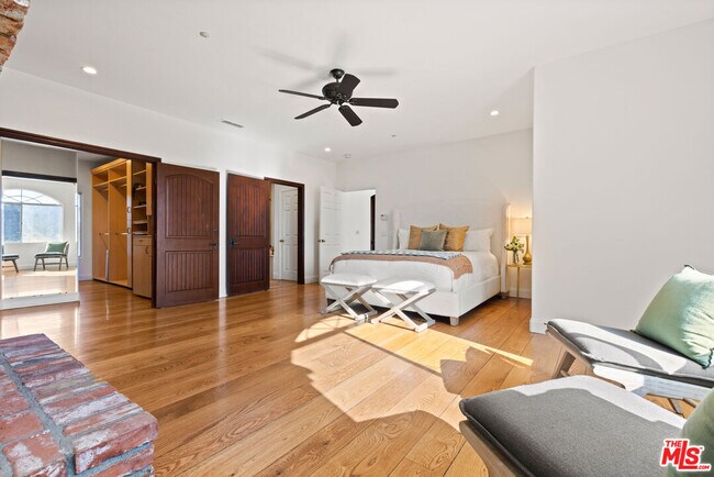 Building Photo - 13045 Ripple Creek Ln