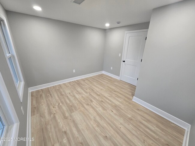 Building Photo - 72 Grand Ave