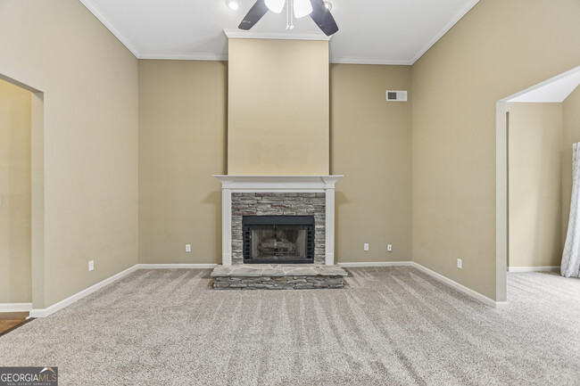 Building Photo - 70 Indian Bluff Dr