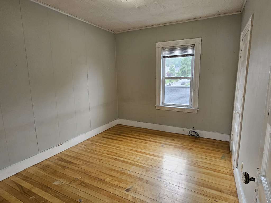 Building Photo - 20 Kosta St