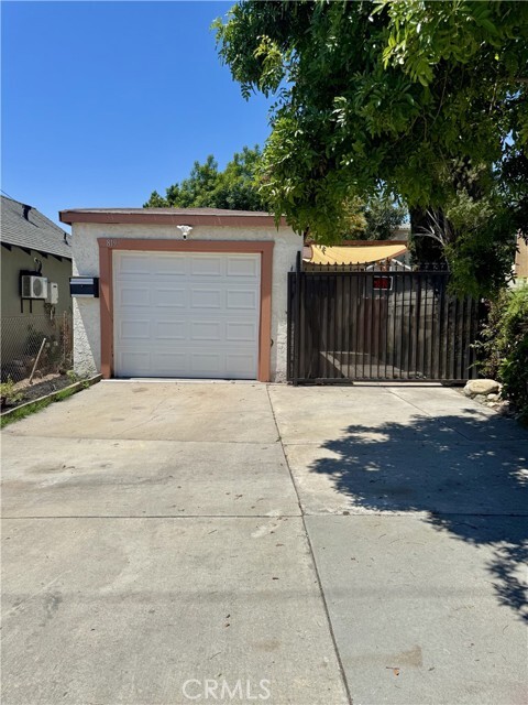 Primary Photo - 819 N Pasadena Ave
