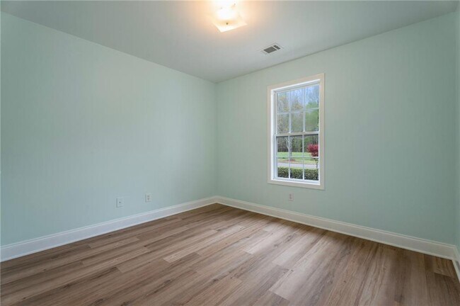 Building Photo - 6640 Autumn Hills Dr