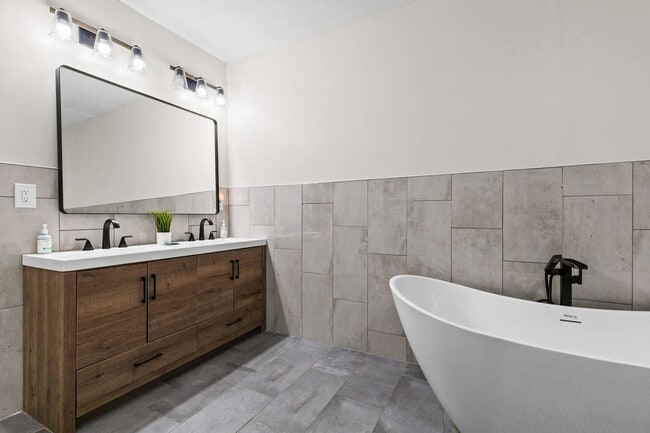 Building Photo - 554 Choctaw Ridge