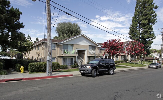 Building Photo - Westwood Village