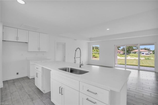 Building Photo - 2812 15th St SW