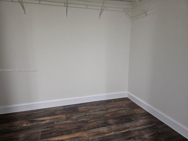 Building Photo - 8255 NW 128th Ln