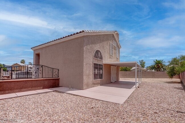 Building Photo - 2187 Eclair Cir