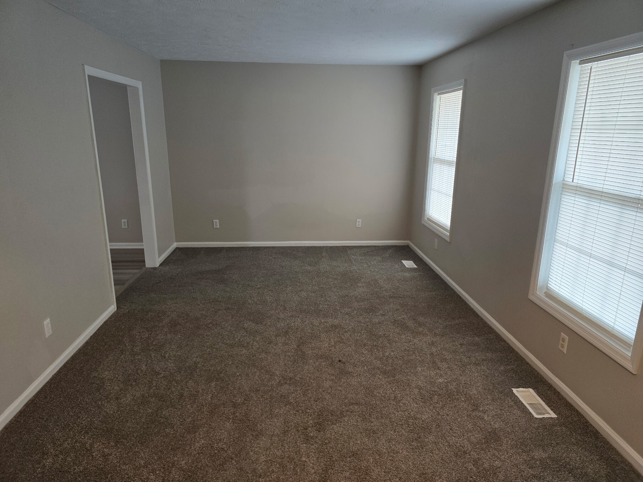 Building Photo - 630 Connaly Dr