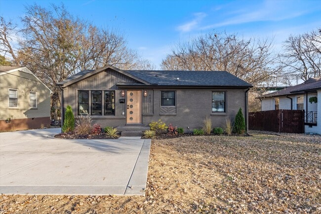 Building Photo - 603 N 5th St