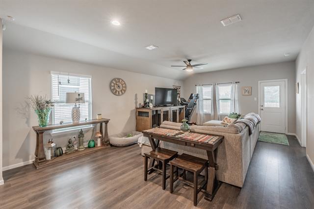 Building Photo - 1385 Dillard Creek Dr