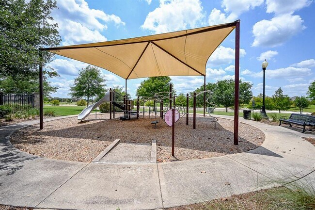 Building Photo - 20107 Parker Bend Ln