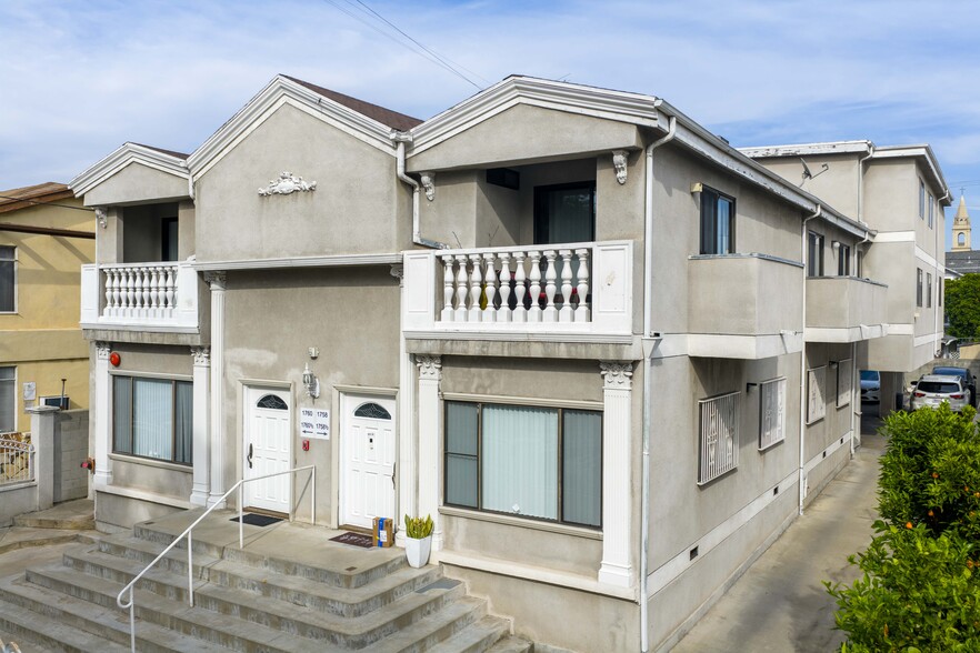 Building Photo - 1758 N Alexandria Ave