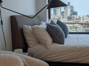 Building Photo - 4 bedroom in BROOKLYN NY 11222