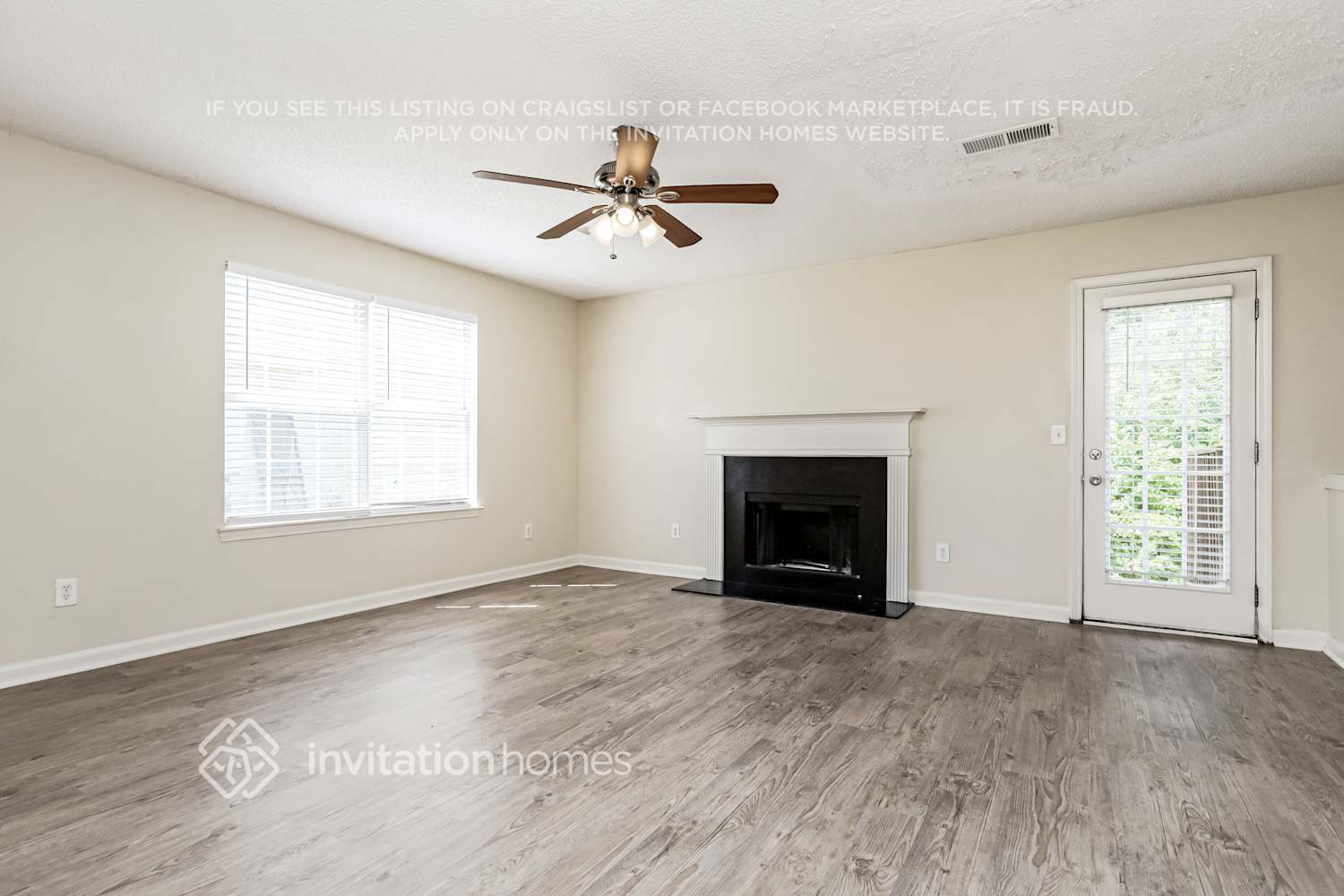 Building Photo - 252 Kings Cove