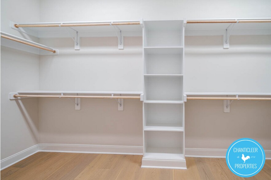 Building Photo - 49 Nuthatch