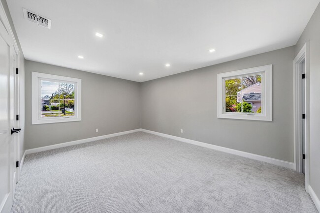 Building Photo - 1335 Stony Brook Rd