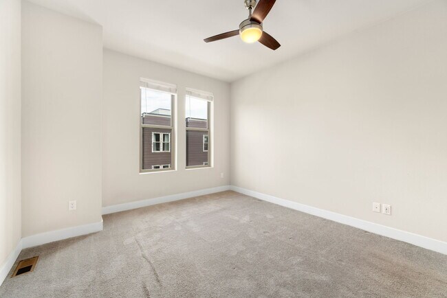 Building Photo - 1276 W 11th Ave