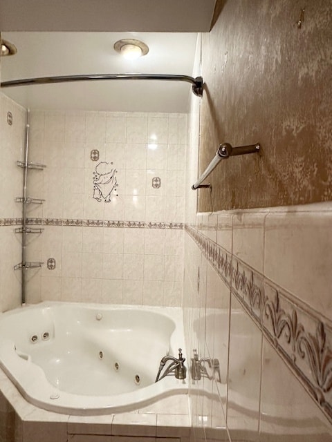 Building Photo - 2 Villa Verde Dr