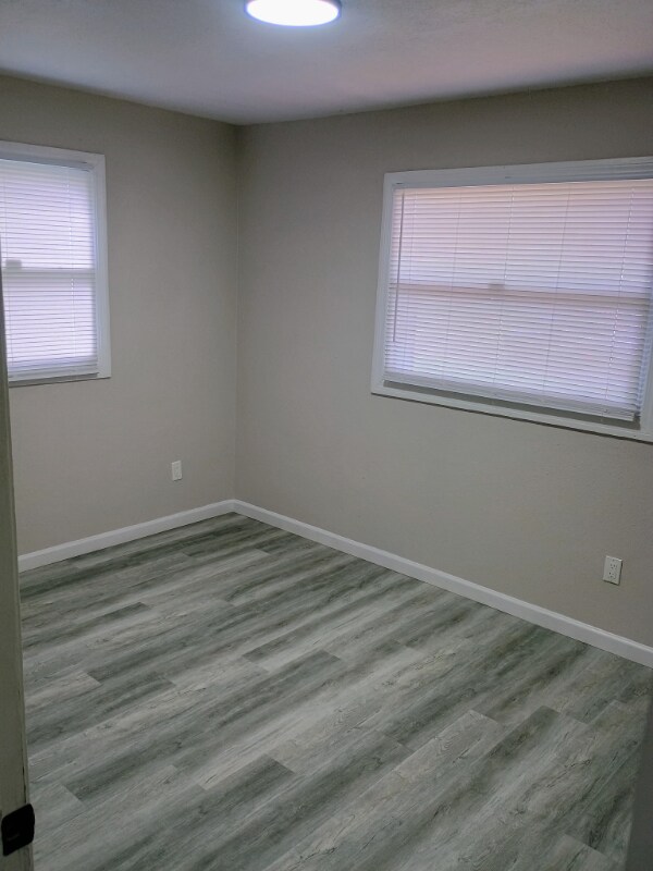 Building Photo - 5834 Forest Grove Blvd