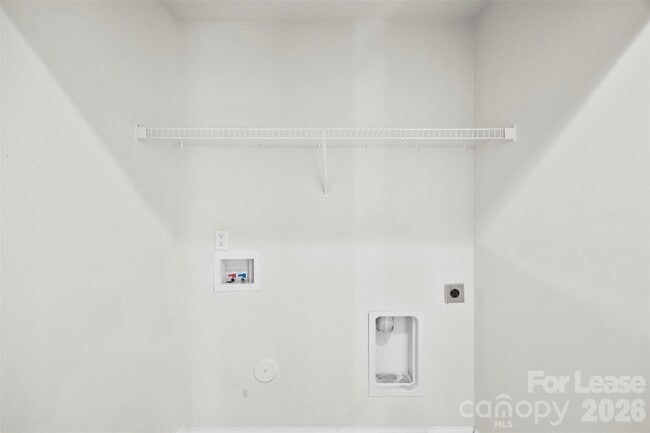 Building Photo - 708 Dillon Wy