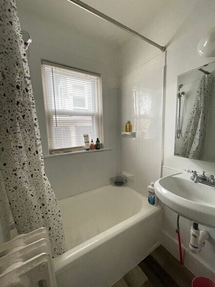 Building Photo - 41 S Angell St