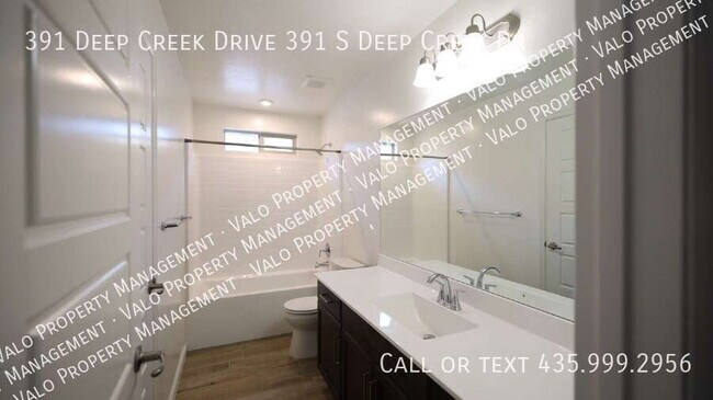 Building Photo - 391 Deep Crk Dr