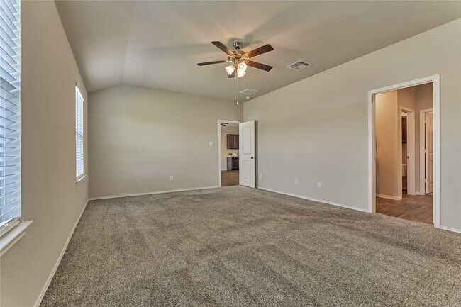 Building Photo - 13959 Leigh Lake Ln