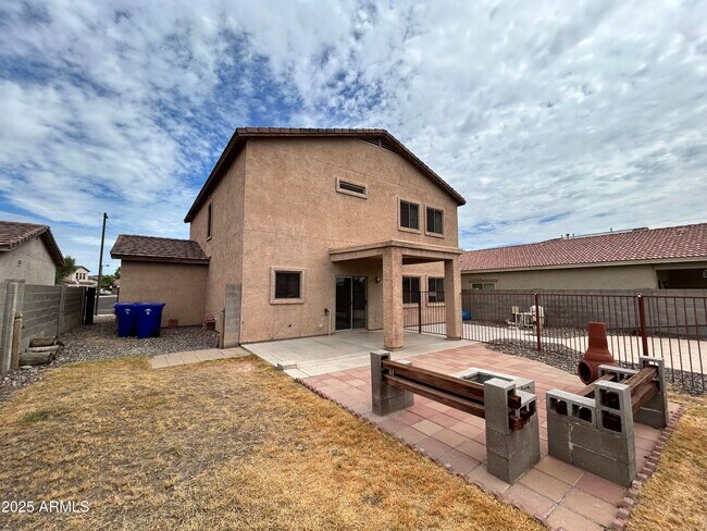 Building Photo - 16837 W Carmen Dr