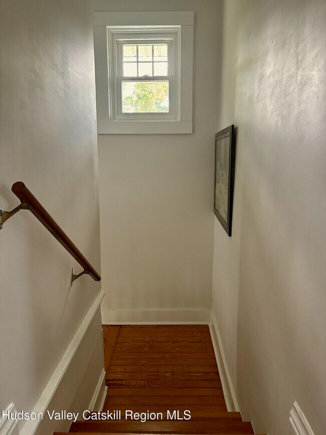 Building Photo - 590 NY-23B
