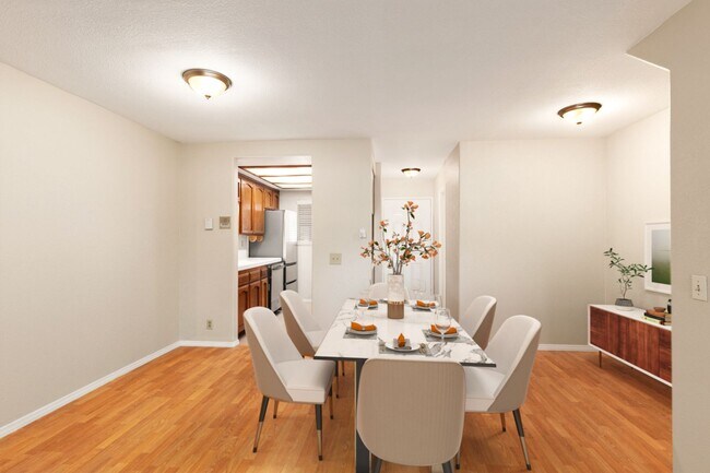Building Photo - "Coming Soon" Awesome corner 2 Bedroom 2 Bath Townhome with large private patio (AC/Pool/Gated Pa...