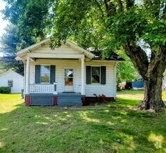 Building Photo - Charming 2-Bedroom Cottage for Rent in Han...